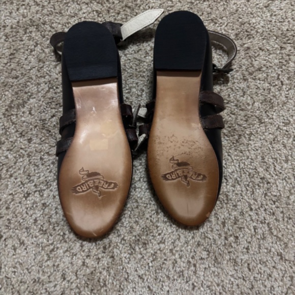 NEW FREEBIRD SHOES, BENTLEY, SIZE 6-BROWN - Picture 2 of 5